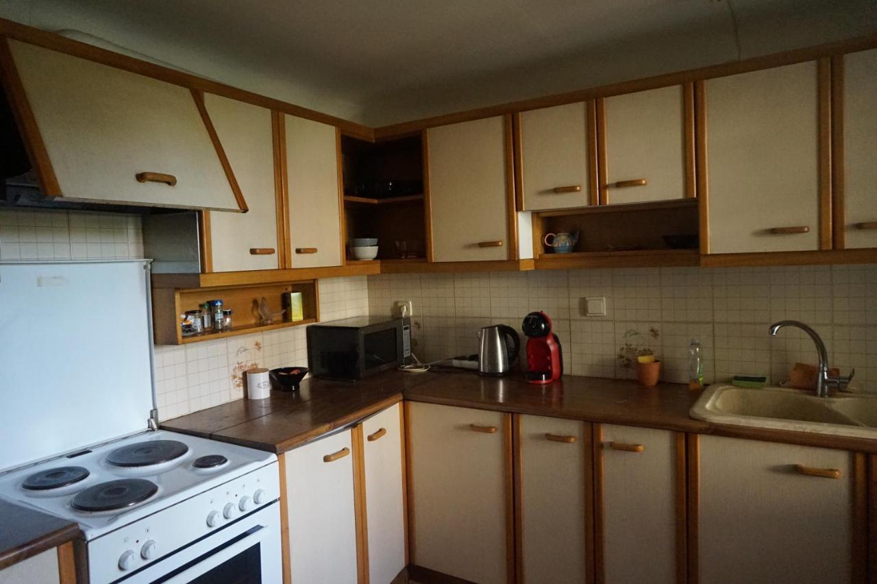 Independent Entrance Apt - 130M2 - Garden - Private Parking Apartment Атина Екстериор снимка