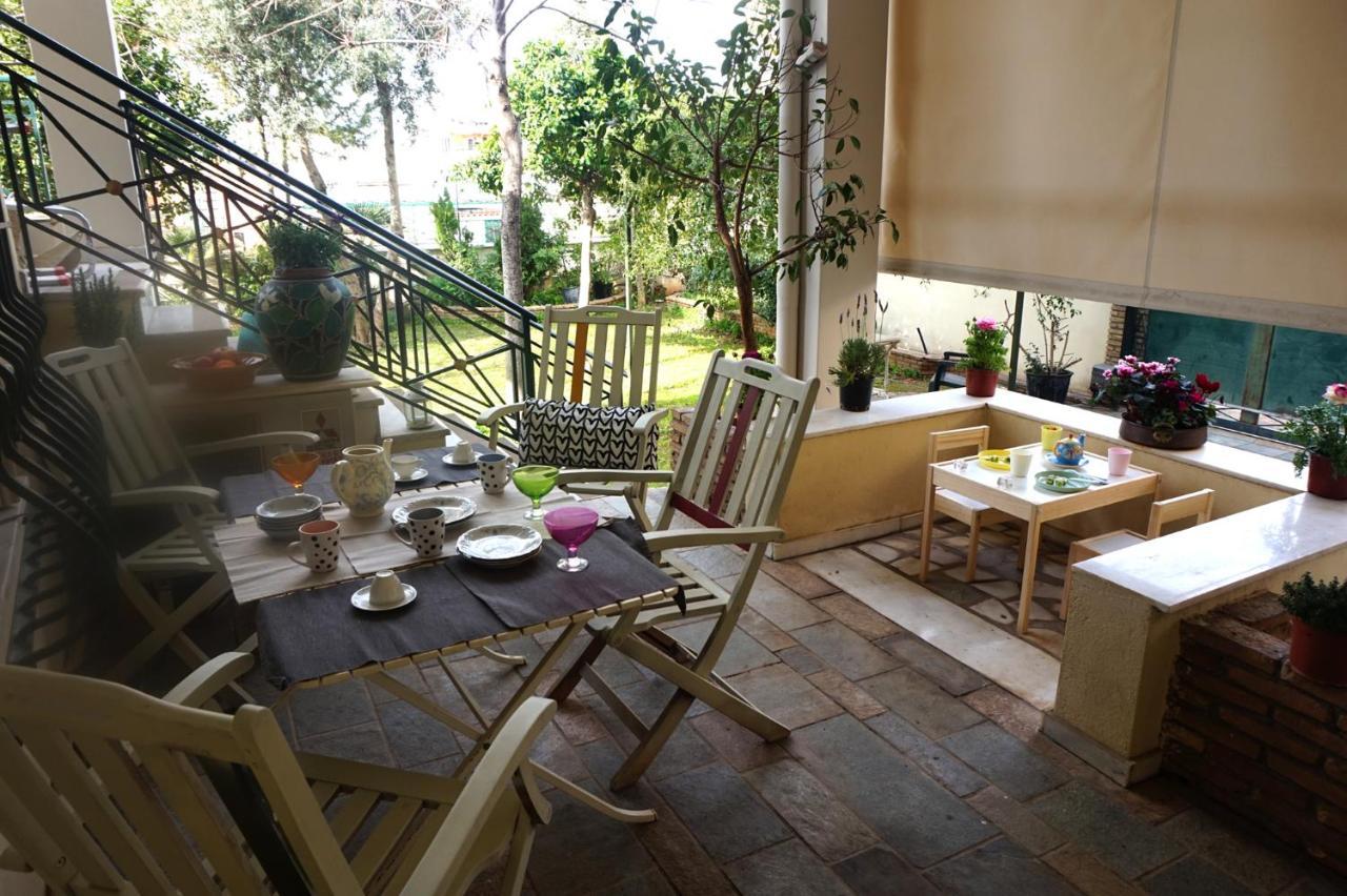 Independent Entrance Apt - 130M2 - Garden - Private Parking Apartment Атина Екстериор снимка